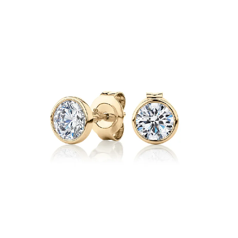 women's gold dangling earrings-Round Brilliant stud earrings with 1 carat* of diamond simulants in 10 carat yellow gold