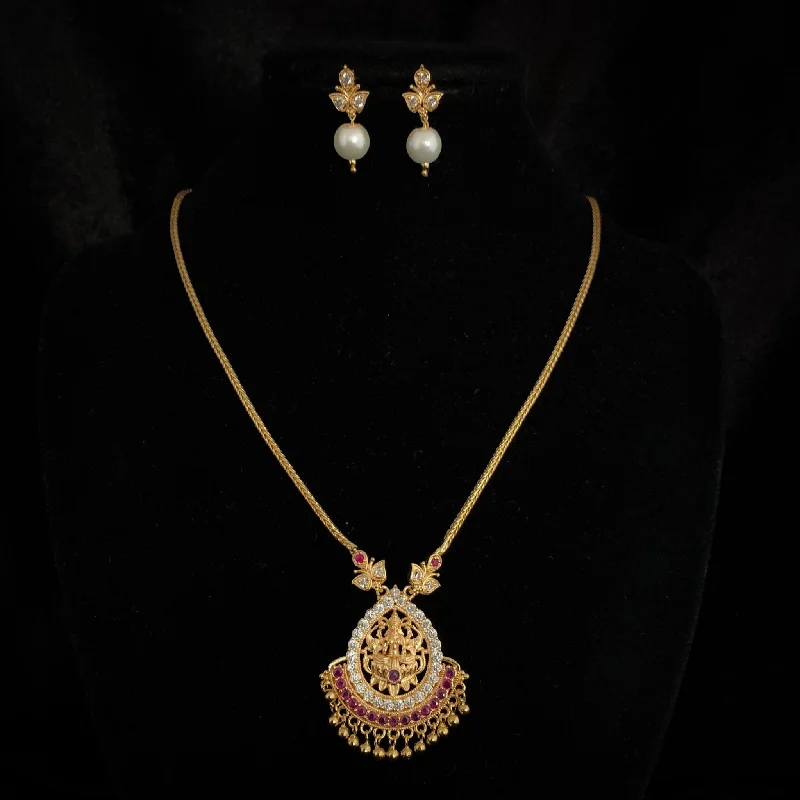 women's birthstone necklaces-Elegant Ethnic Antique Gold Lakshmi Pendant Chain Necklace Temple Jewelry set