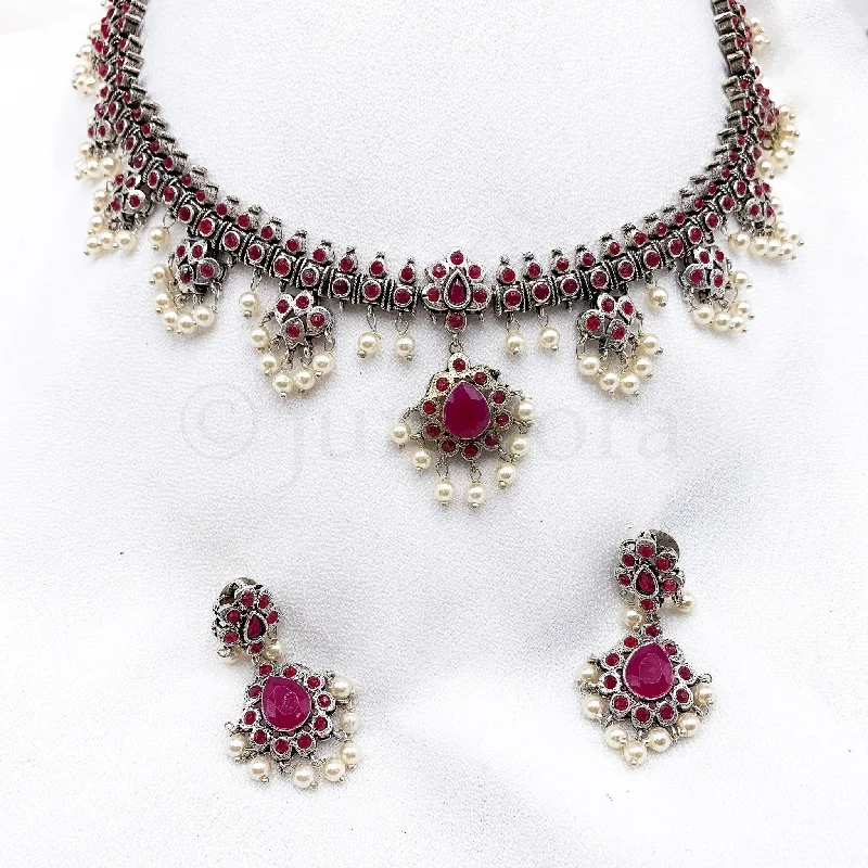 women's antique necklaces-Exquisite Oxidized Silver Necklace Set in Guttapusalu Style in Ruby Red