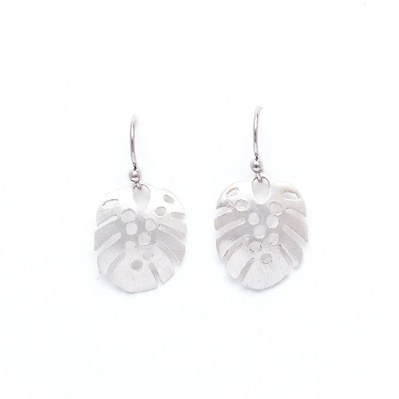 women's pearl earrings-Monstera leaf earrings - small