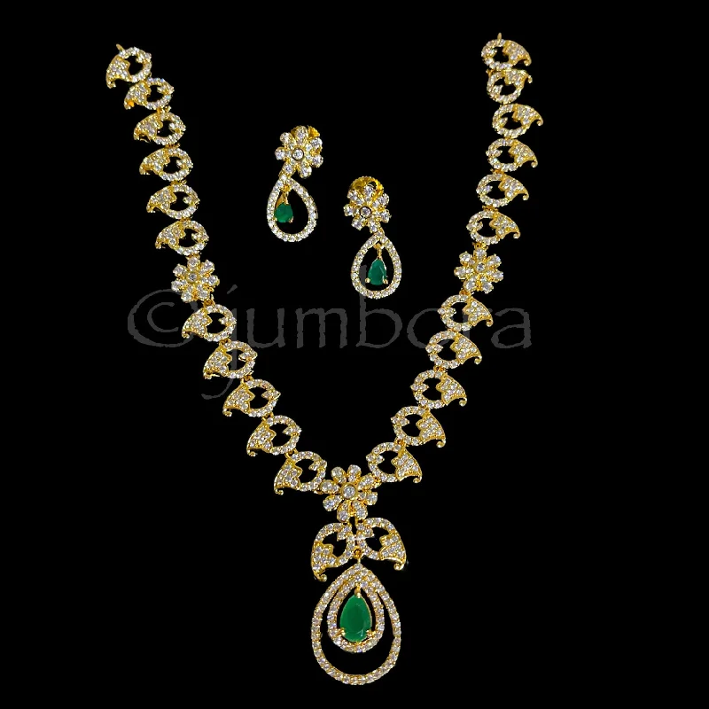 women's wedding necklaces-Elegant Mango AD (Zircon) Necklace set with White and Green Stone