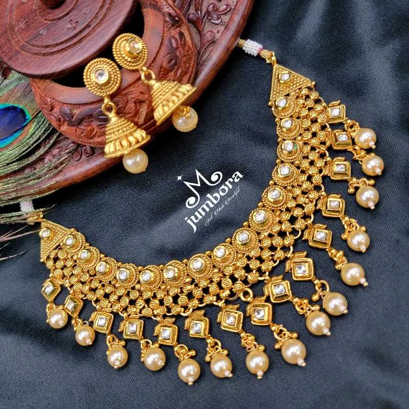 women's gold chain necklaces-Antique Gold plated Choker Style Kundan Necklace Set