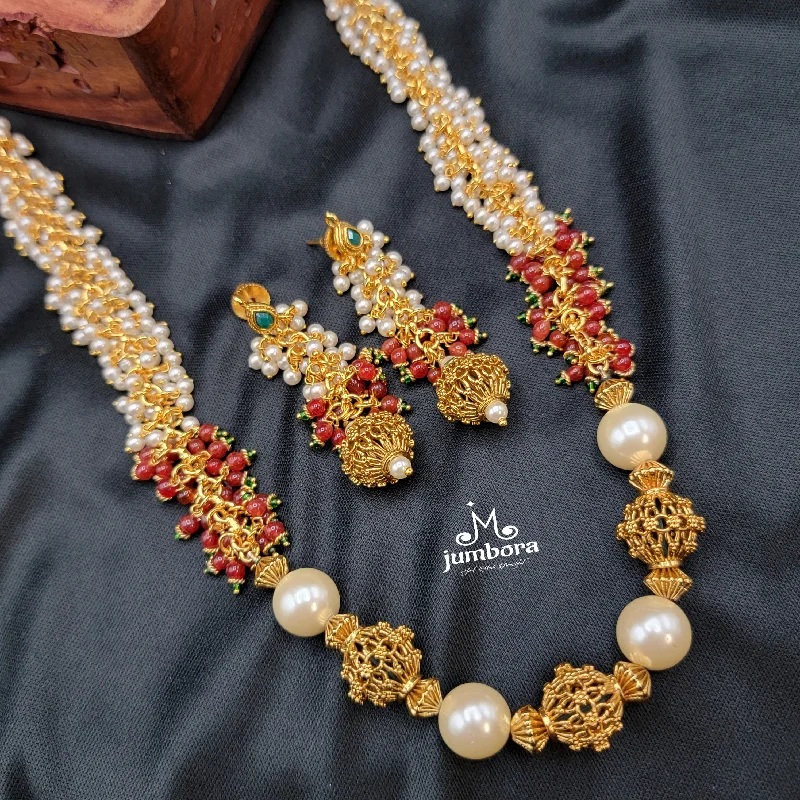 women's wedding necklaces-Handmade Cluster Gungaroo Pearl Mala Necklace