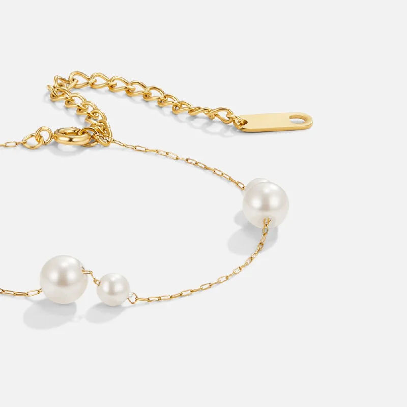 women's personalized bangles-Elena Dainty Pearl Bracelet