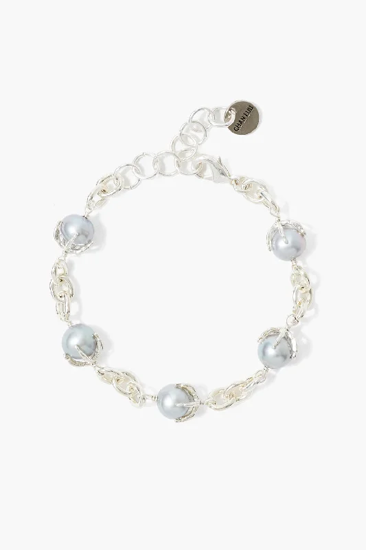 women's statement bracelets-Lark Chain Bracelet Grey Pearl