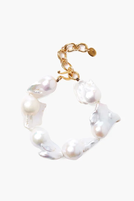 women's wooden bangles-Le Baroque Pearl Bracelet Gold