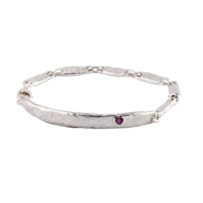 women's pearl bangles-Molten ID Link Bracelet with Heart