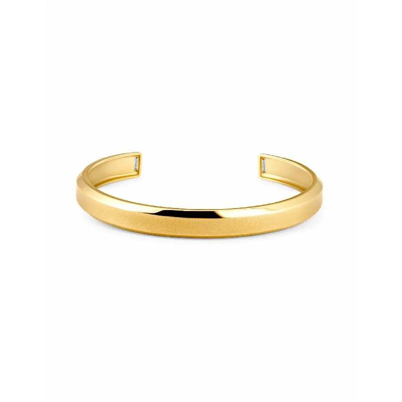 women's pearl bangles-CRISLU  Mens Smooth Cuff Bangle with Baguette CZ Finished In 18KT Yellow Gold